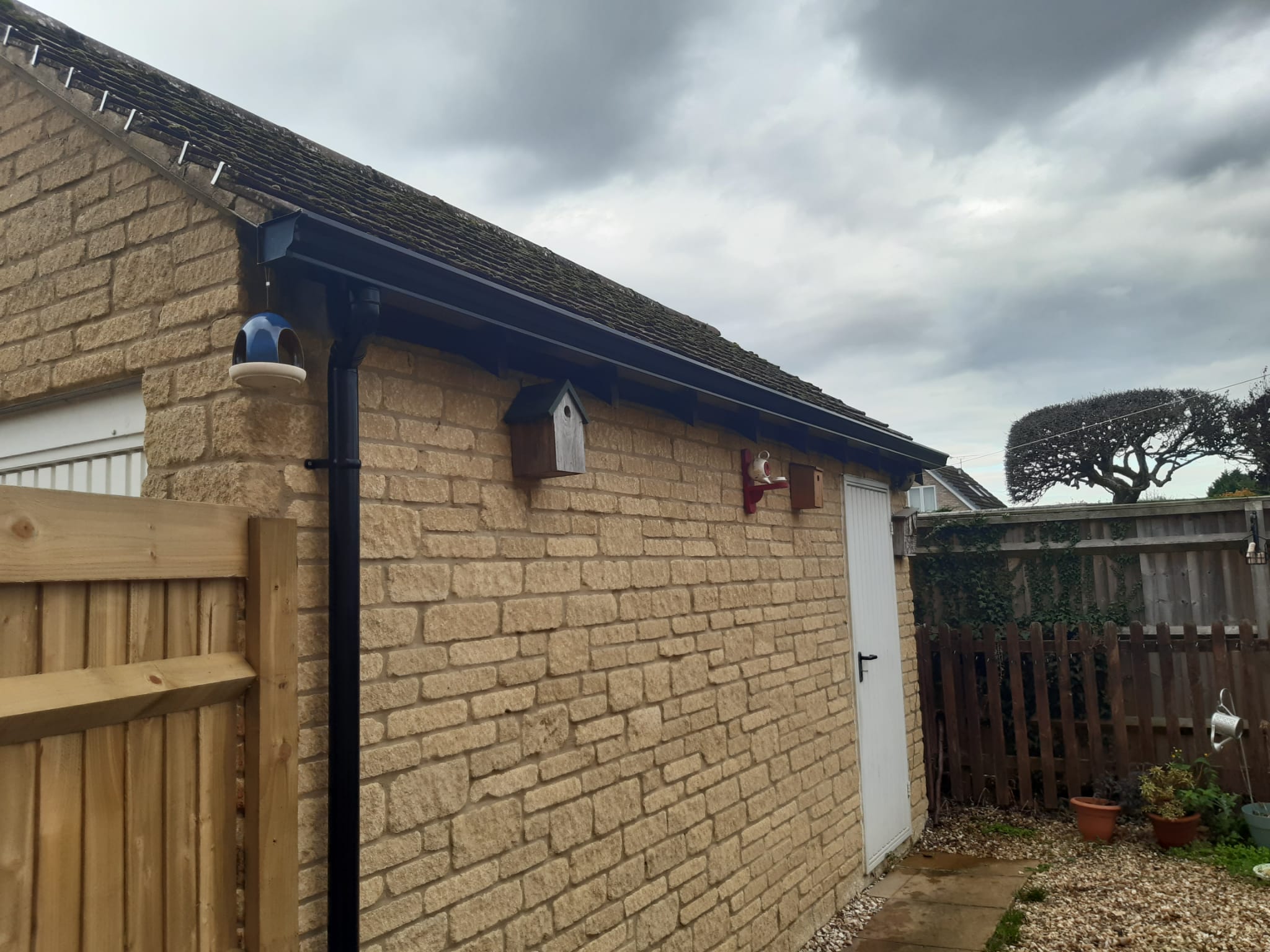 Seamless Aluminium guttering in Carterton near Witney