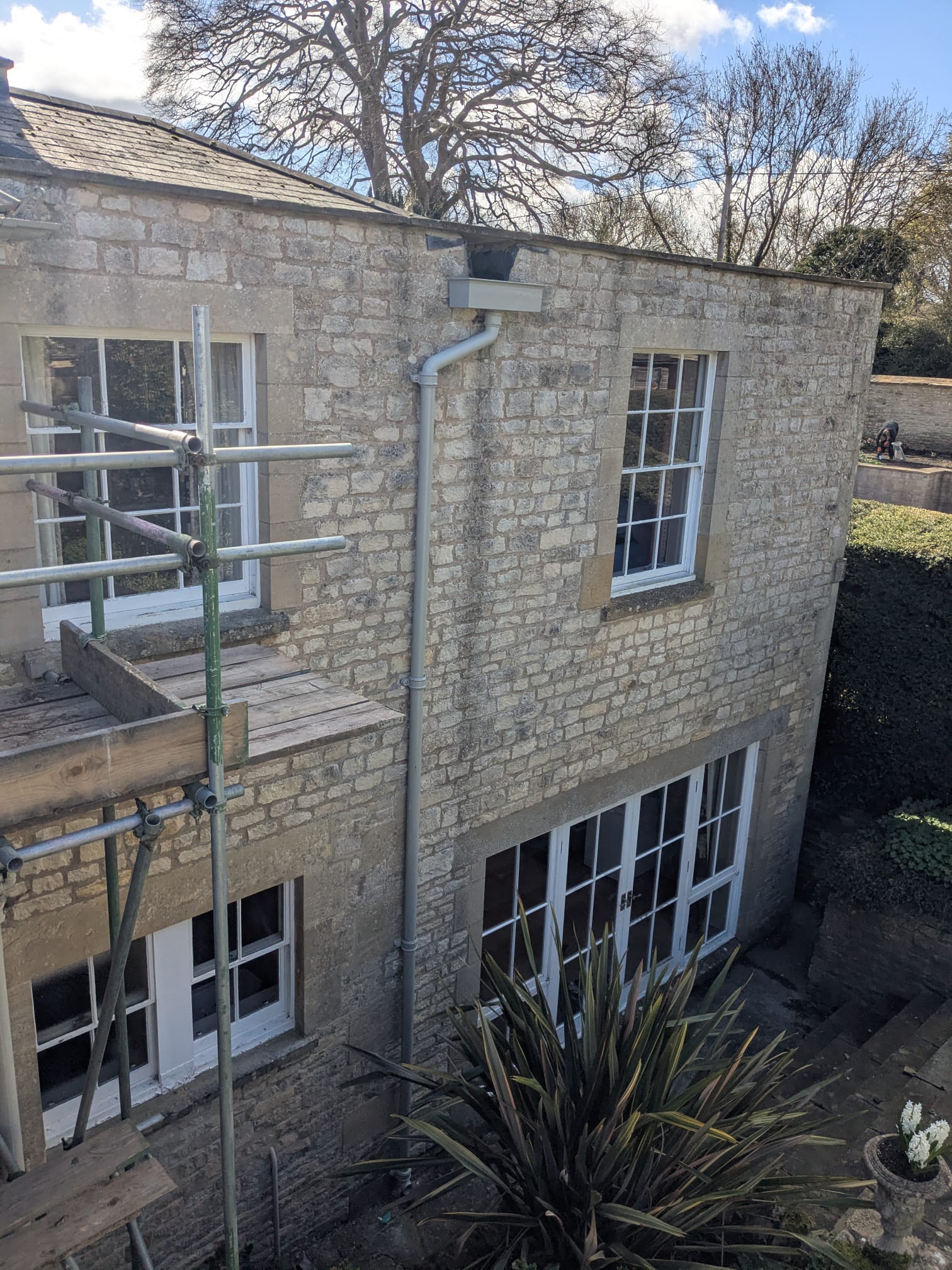 Cast Iron Hopper and downpipe near burford